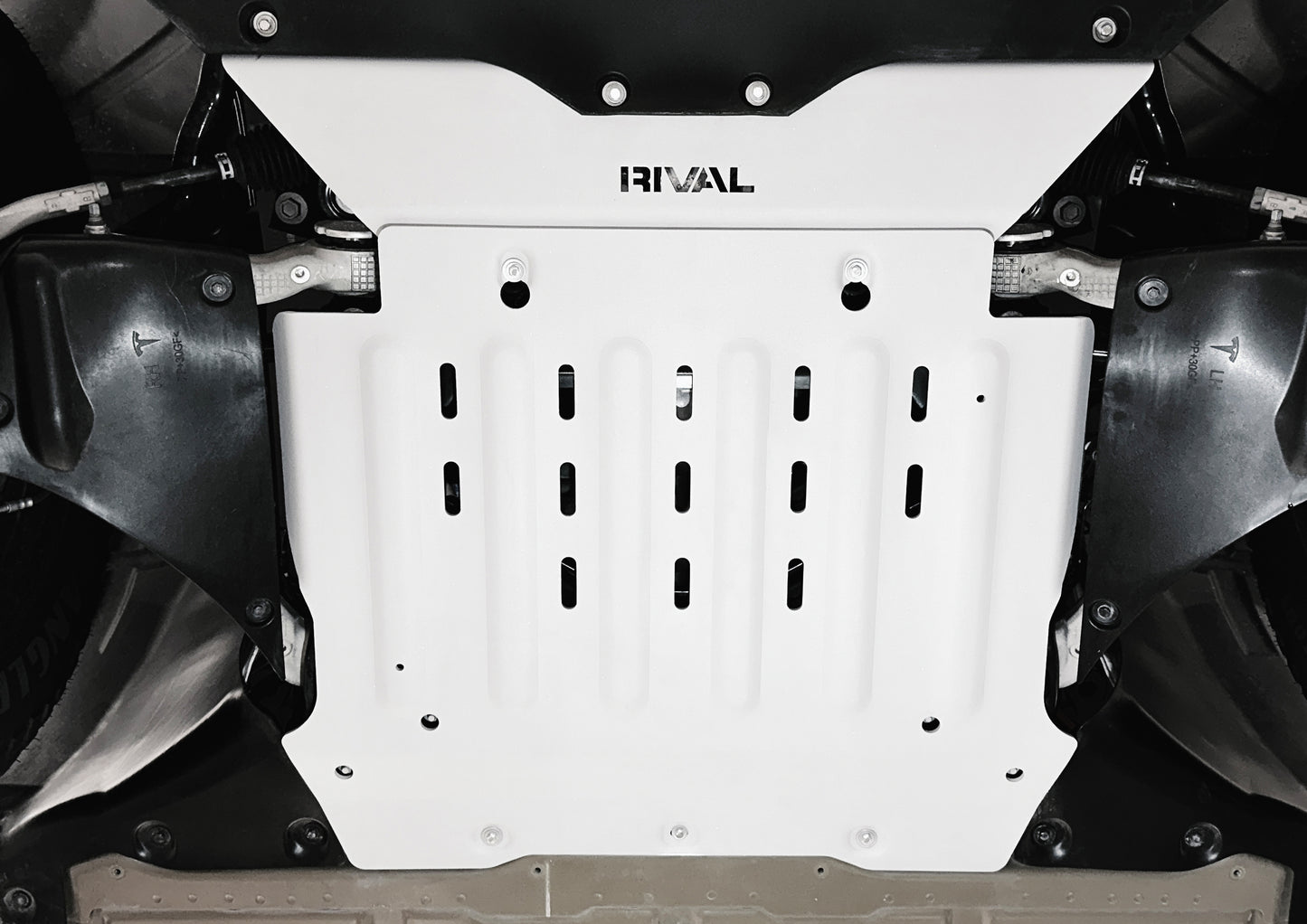 RIVAL Aluminum Front Skid Plate Tesla Cybertruck AWD (2023-)/Cybertruck Cyberbeast AWD (2023-)