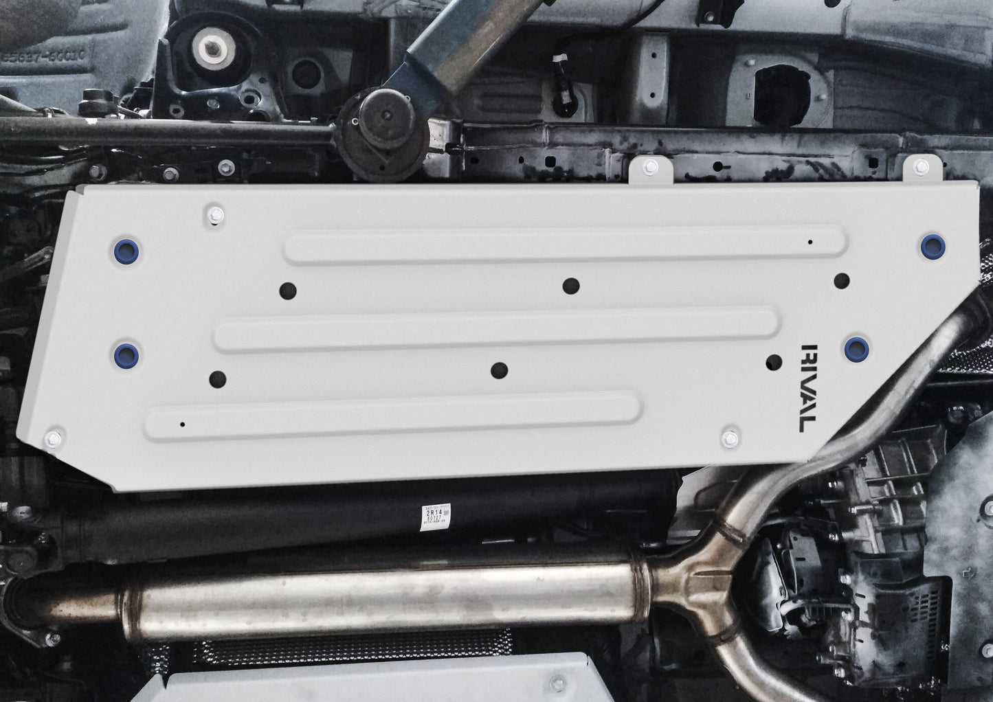 RIVAL Aluminum Fuel Tank Skid Plate Land Cruiser 300 2021- - RIVAL 4x4 Asia | Middle East | Africa