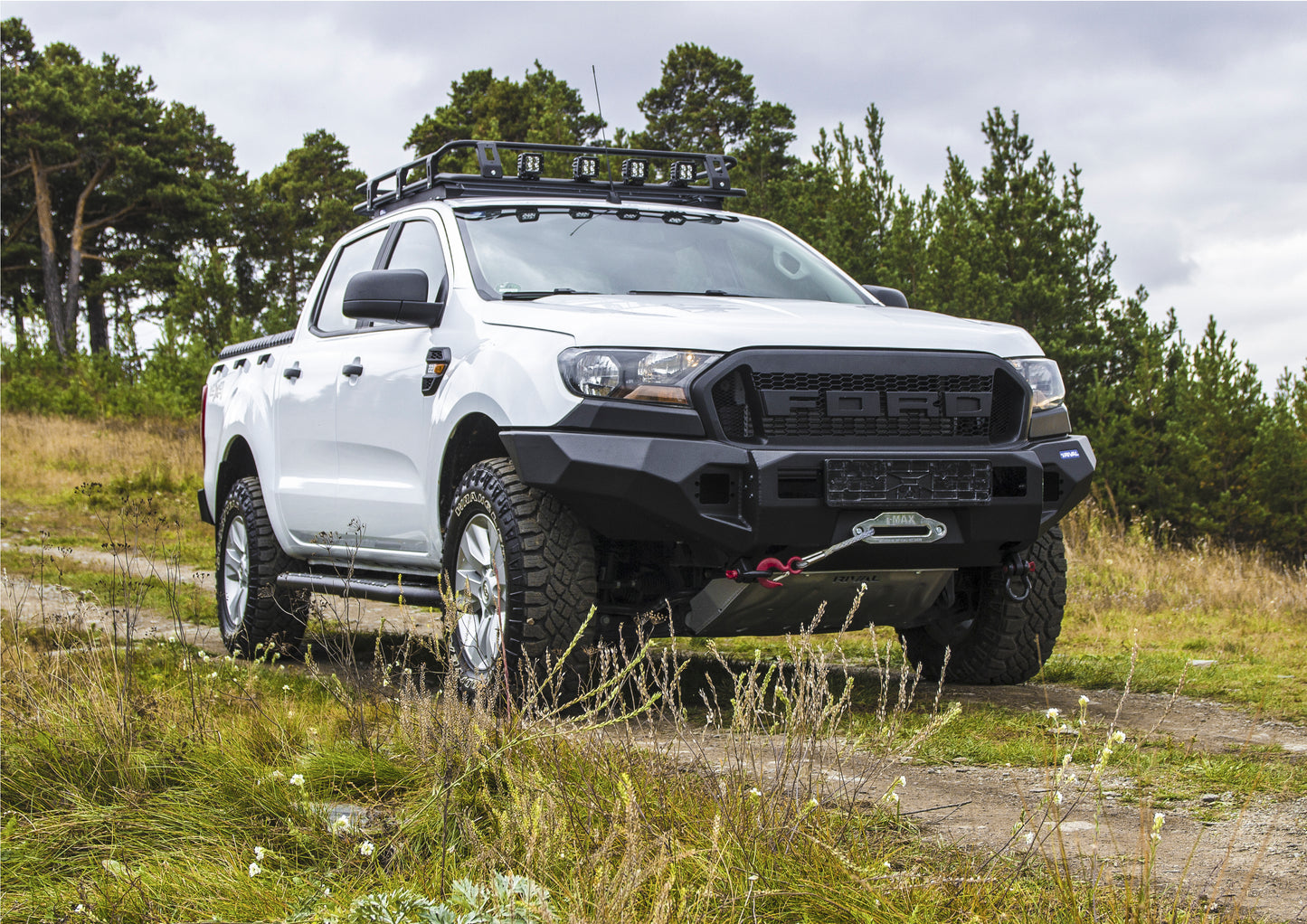 Aluminium Front Bar - Ford Ranger PX1/PX2/PX3 / Ford Everest (2015–2022), includes RIVAL FOG Lights