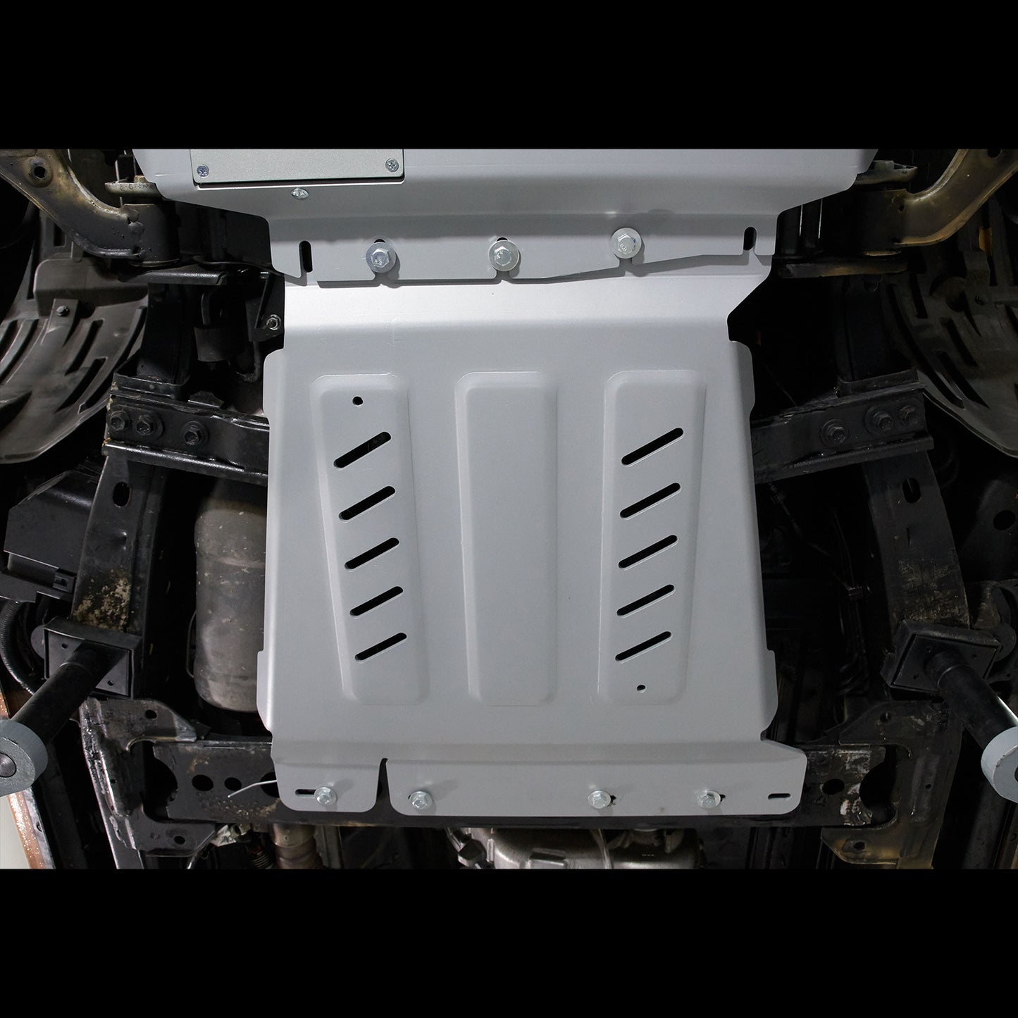Aluminium Transmission Skid Plate – Nissan Navara D23 (2015–Present) / D40 (2005–2015)