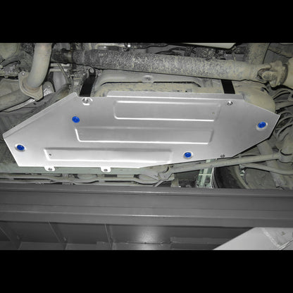 Aluminium Fuel Tank Skid Plate – Toyota Land Cruiser 200 (2007–2021)